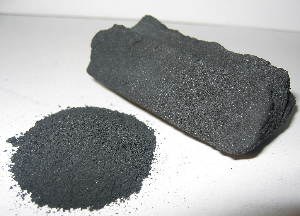 Activated Charcoal for Detox, Food Poisoning & Hangovers